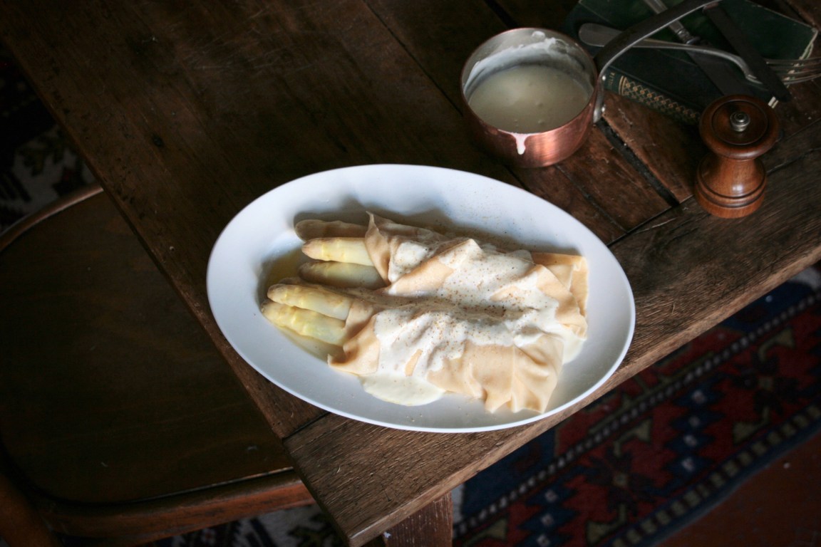 Asperges en Chemise – In the Pace of the&nbsp;Seasons