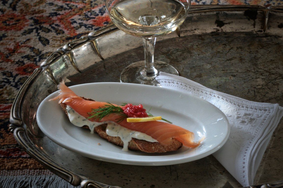 Tartine au Saumon on a&nbsp;Train