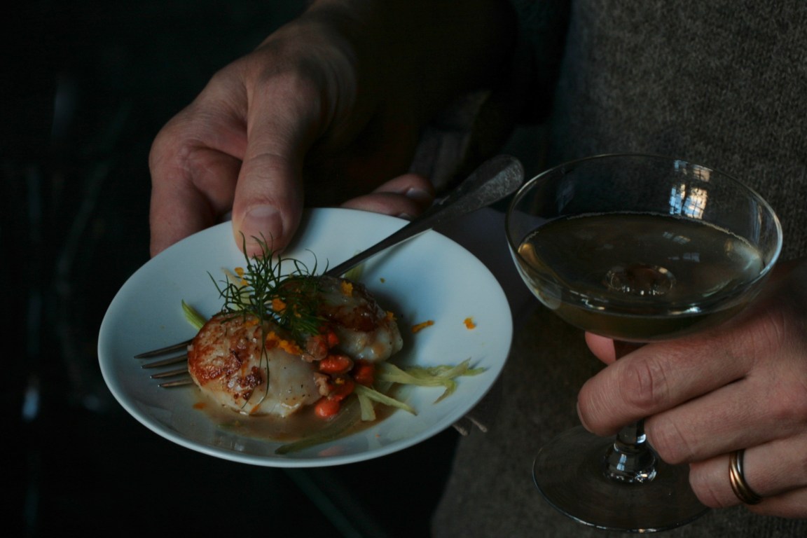 Noix de Saint Jacques Sauce Orangée sur Lit de&nbsp;Fenouille