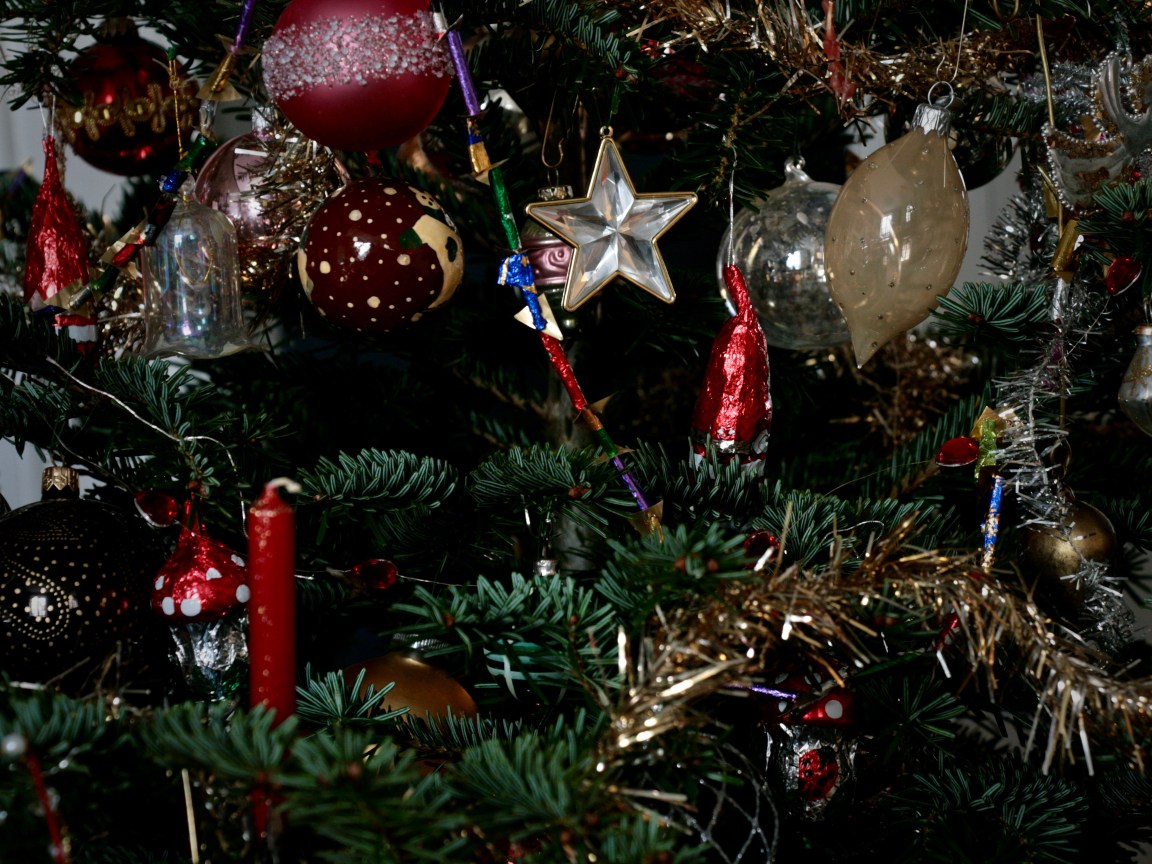 24 Les Poissonchat’s Wondrous Advent Calendar – Joyeux&nbsp;Noel