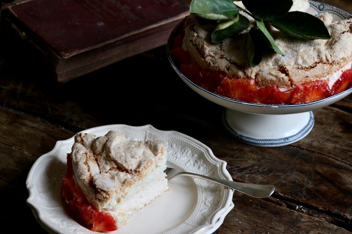 Window into the Past, the Gateau Sceycolais