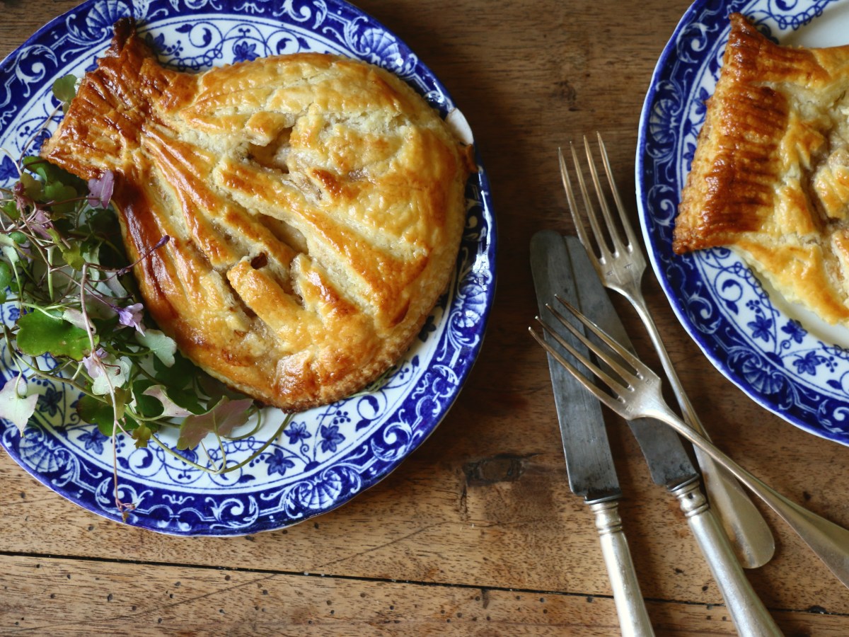 Feuillete de Saint Jacques and the Trees have Turned Verdoyant over&nbsp;Night